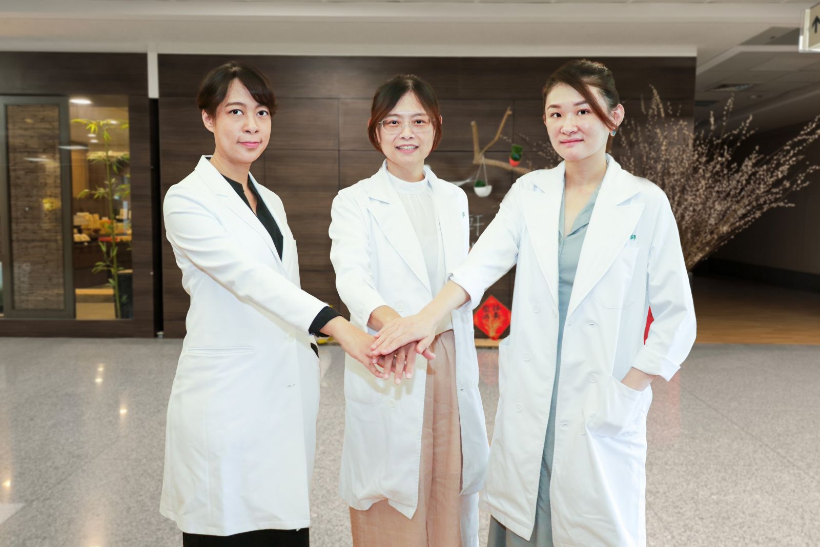 女醫三劍客 全方位守護女性健康