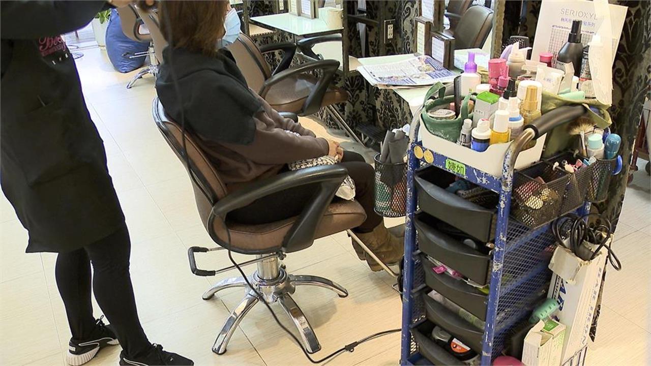 吳中純淋巴癌辭世！醫曝染髮危機：深色染劑更毒