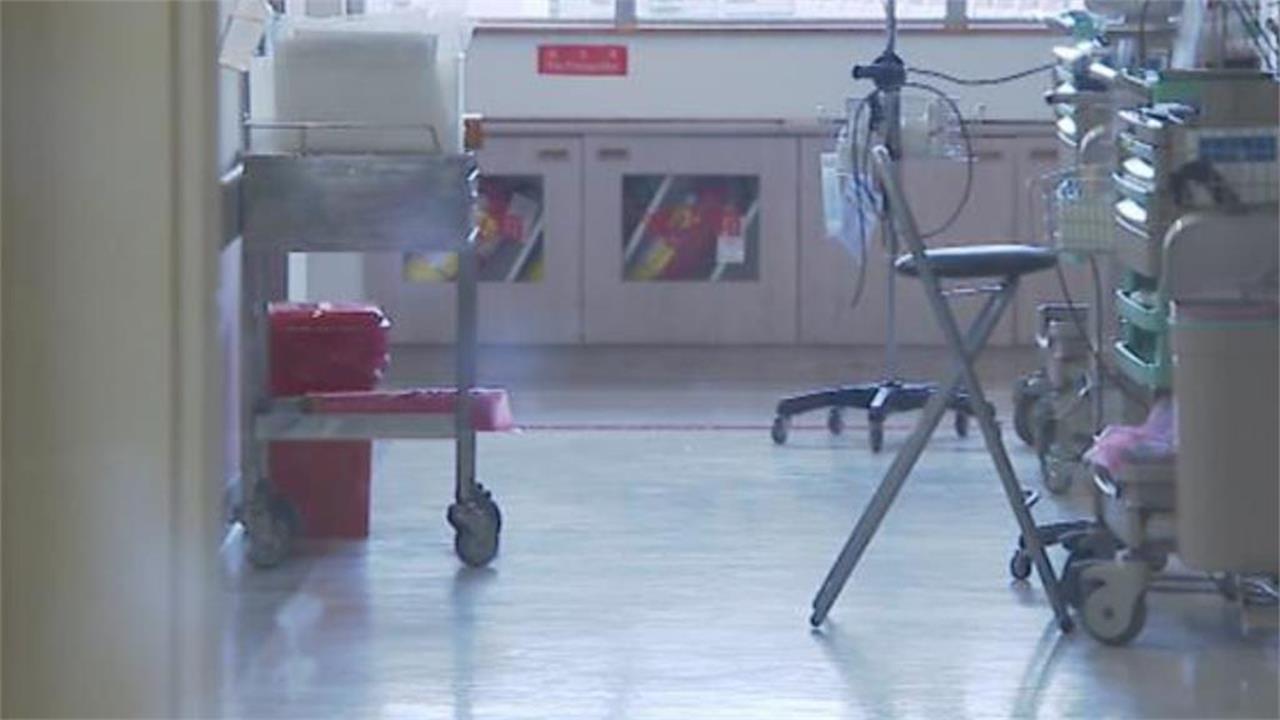 正妹愛愛太激烈突「嘴歪臉斜」！醫陳沂名揭背後原因