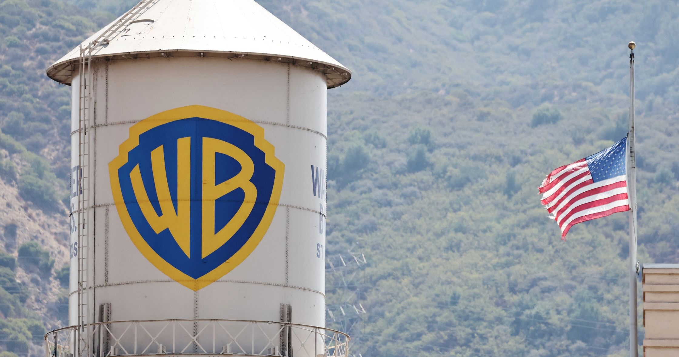 派拉蒙不死心！告華納 + Netflix 索內幕，推新董事爭取股東