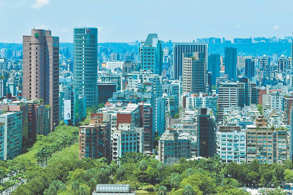 不動產聯盟總會2日理事長交接 黃啟倫接棒