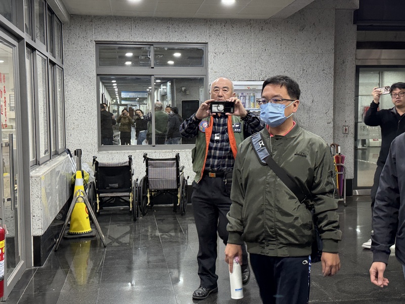 花蓮光復鄉公所民政課王姓課長送花蓮地檢署 (圖)