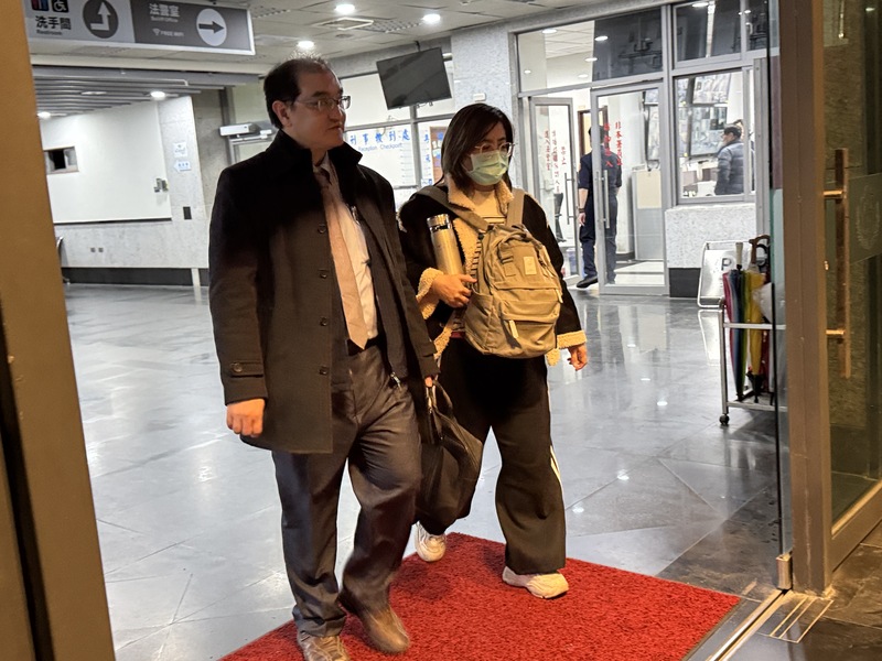 花蓮光復鄉公所前承辦員複訊後請回 (圖)