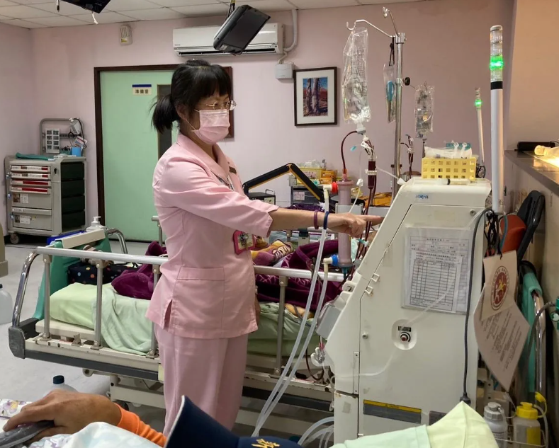 26歲女被判「一輩子洗腎」不可置信痛哭　醫：眾多惡習的集體謀殺！