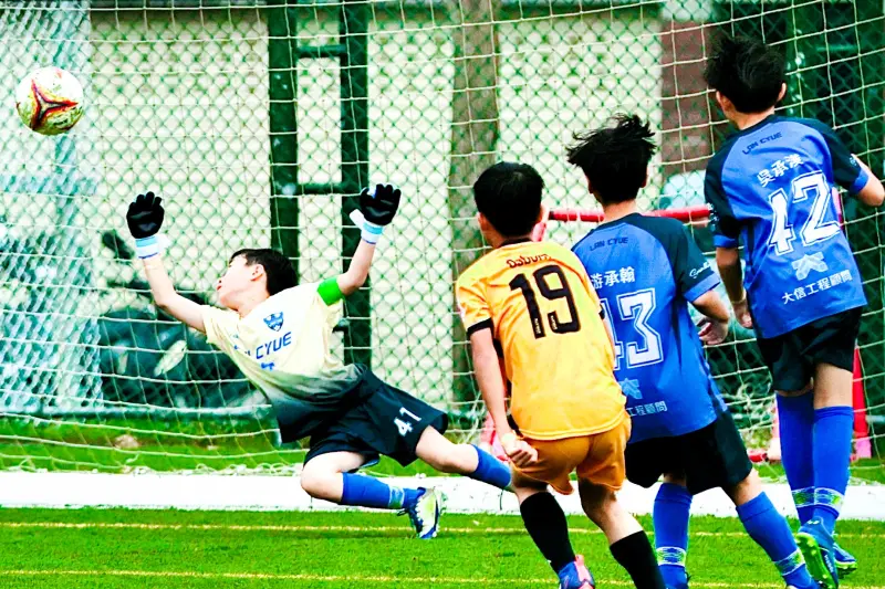 健身工廠盃次日戰況高潮迭起！上演帽子...