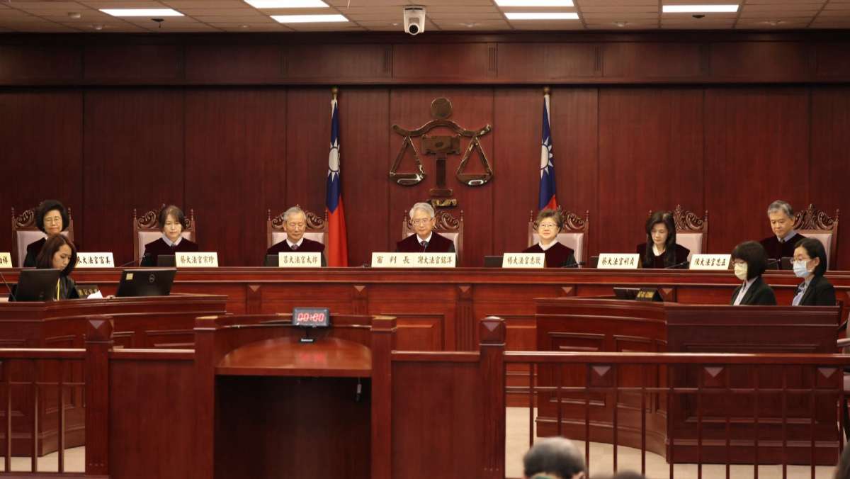 憲法法庭要開庭！邱顯智收通知書 證實大法官將開說明會辯「性侵案追訴時效」