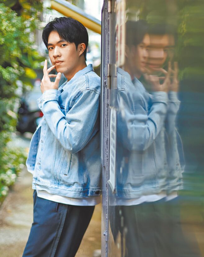 郭方儒認愛陳詩穎 脖有紅印嚷是蕁麻疹