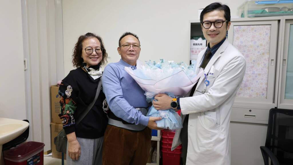 影／扛貨半生壓垮脊椎　71歲翁靠「OLIF新式微創手術」逆轉人生